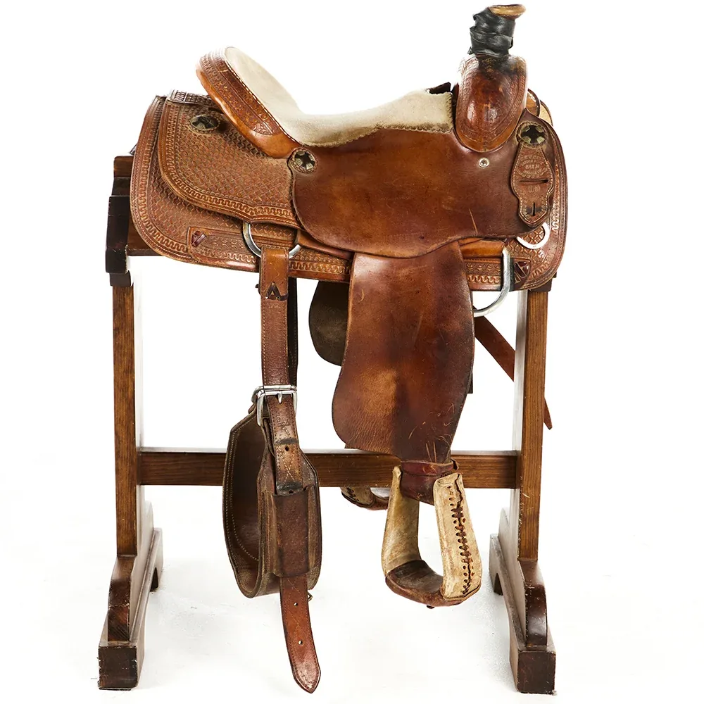 Bar M Saddlery Used 15in 1/2 Breed Waffle Stamp Team Roper - Image 2