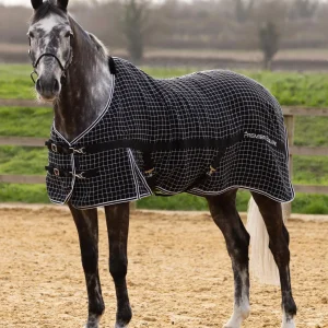 Barrasso Waffle Cooler Rug Black