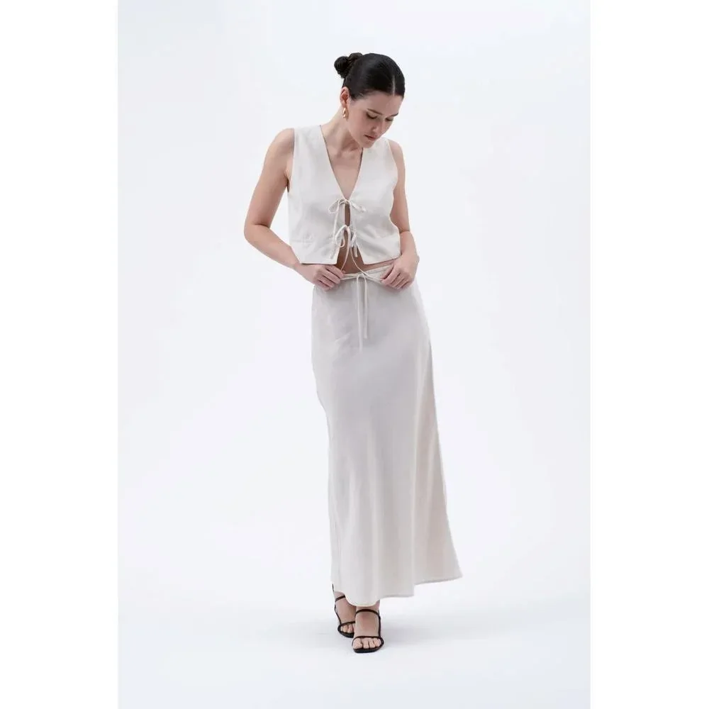 Blu Pepper Natural High Waist Front Tie Midi Skirt