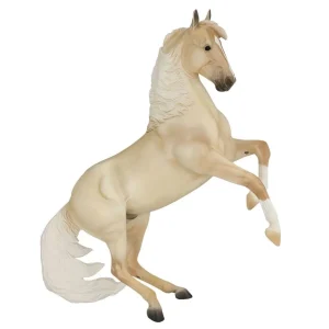 Breyer Cloud: 30th Anniversary Edition - Wild Stallion of the Rockies