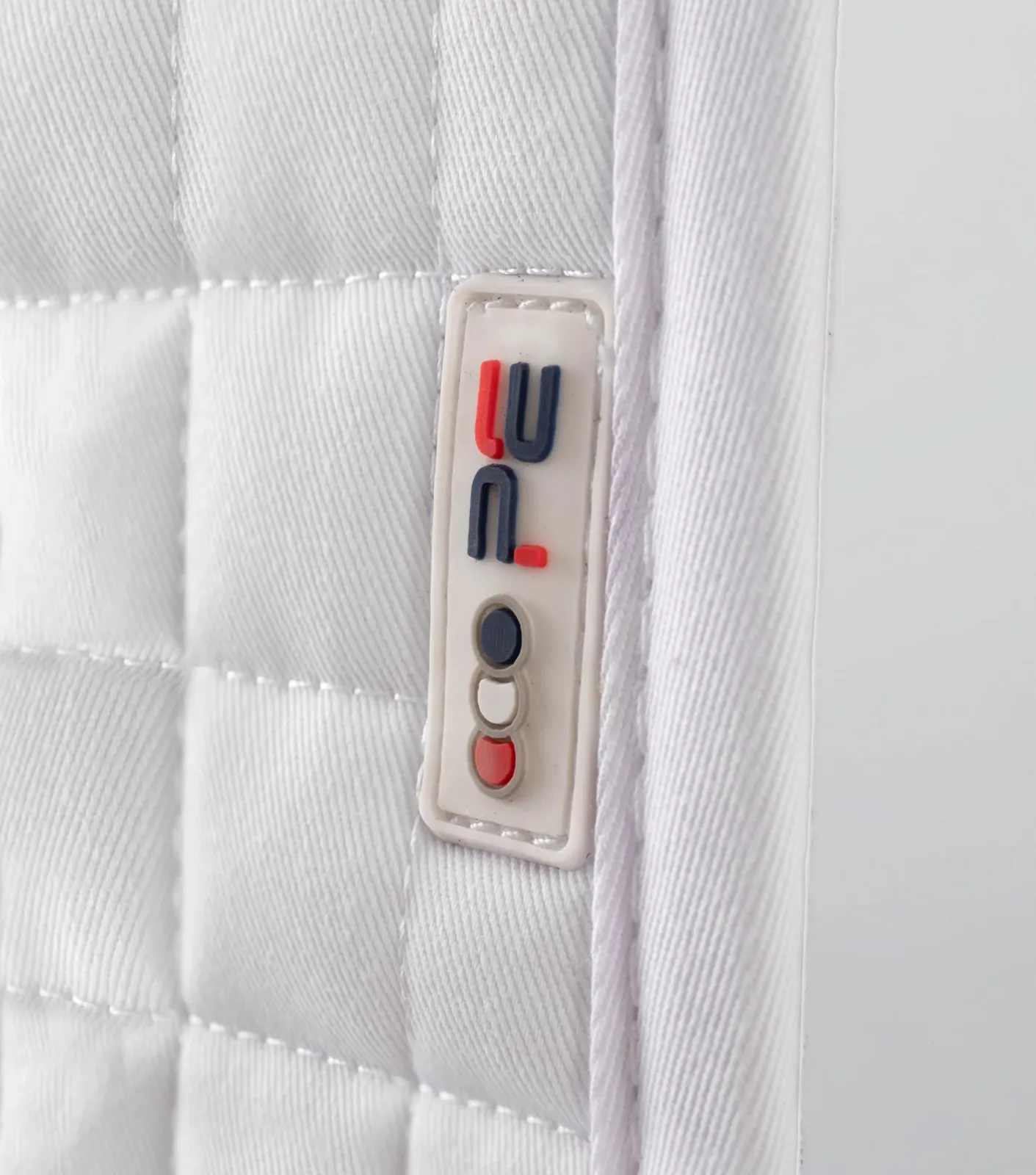 Close Contact Cotton Dressage Saddle Pad White - Image 2