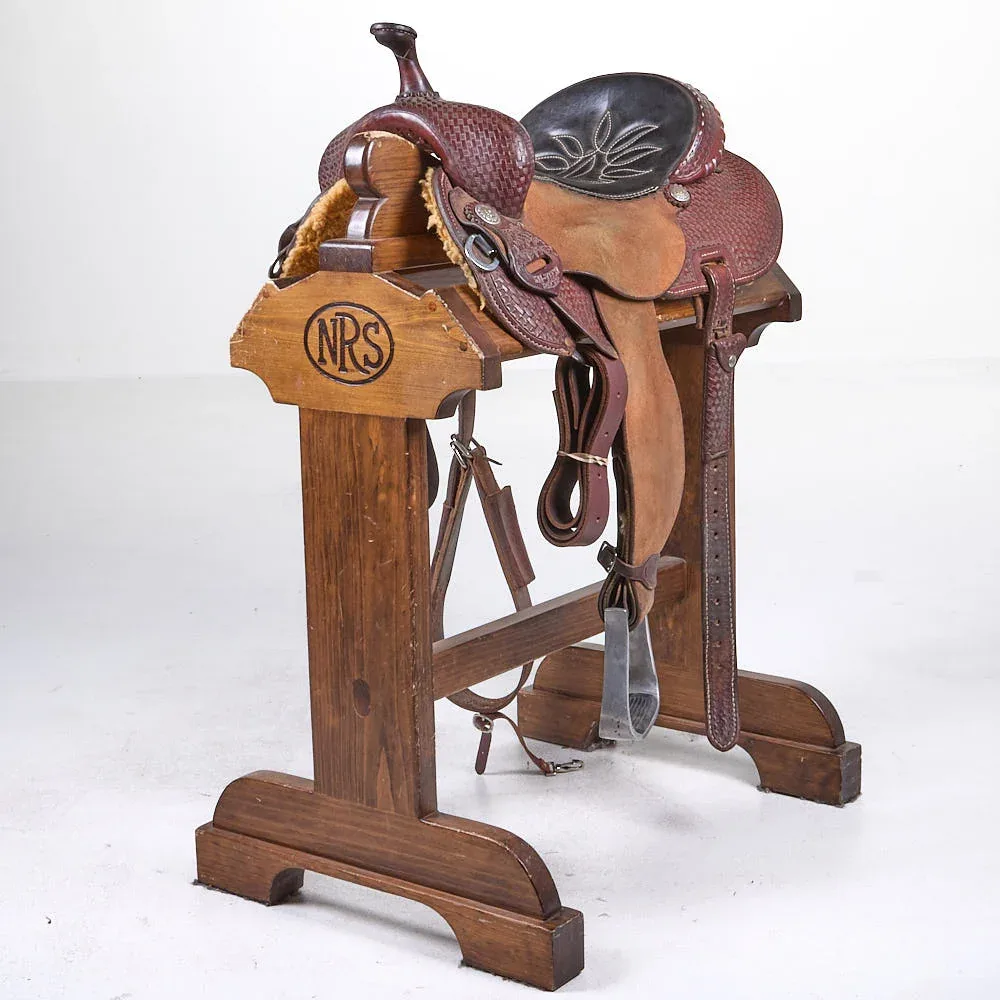 Double J Saddlery Used 14in 1/2 Basket Stamp Pozzi Pro Barrel Saddle