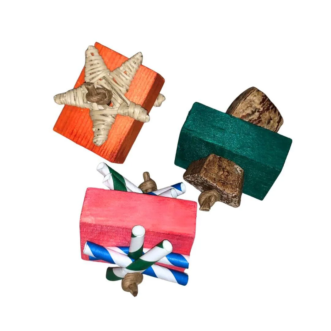 Large pinewood bird toys