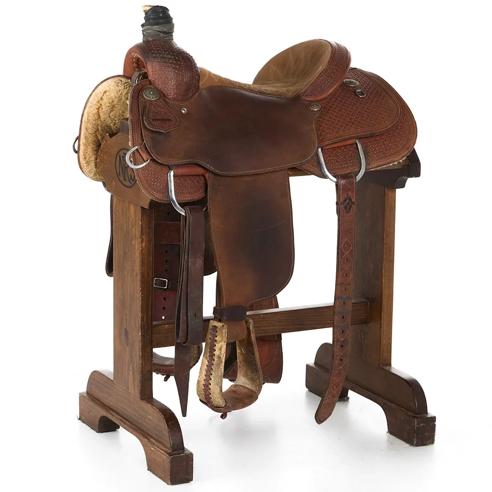 Nrs Pro Series Used 15in Waffle Stamp with Quilted Seat Team Roper