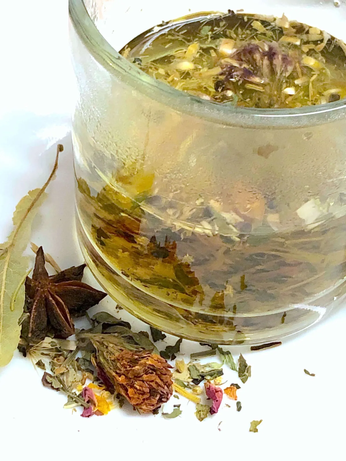 Organic Herb Tea Mix For Birds