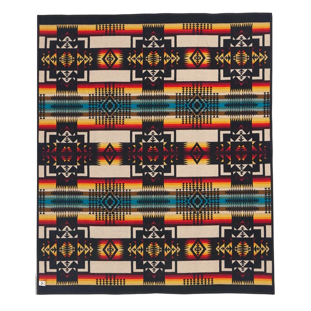 Pendleton Woolen Mills Inc. Chief Joseph Jacquard Black Blanket - Image 2