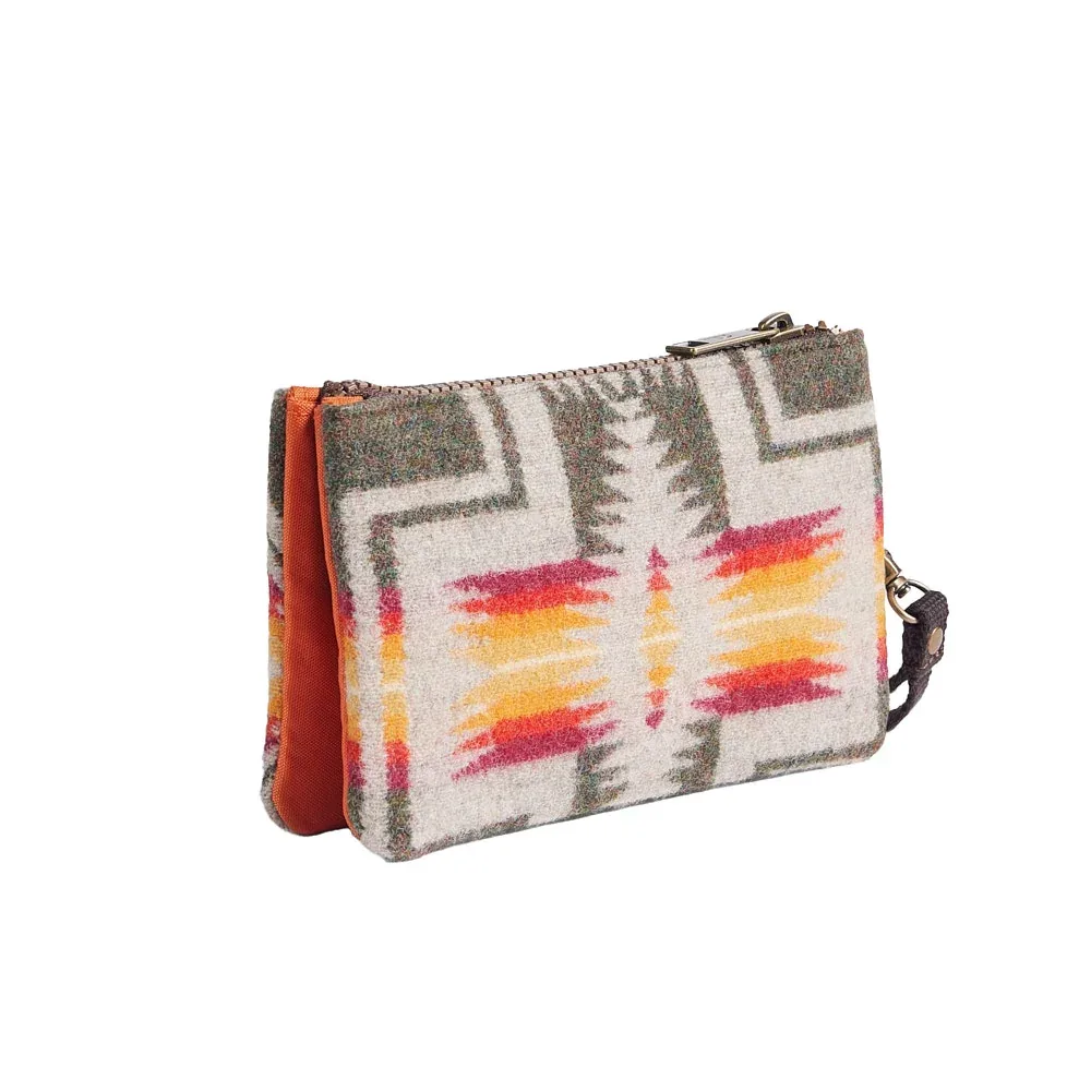 Pendleton Woolen Mills Inc. Harding Olive Three Pocket Keeper - Image 2