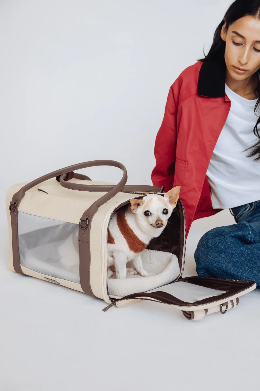 Global Citizen Pet Carrier Bag - Image 2