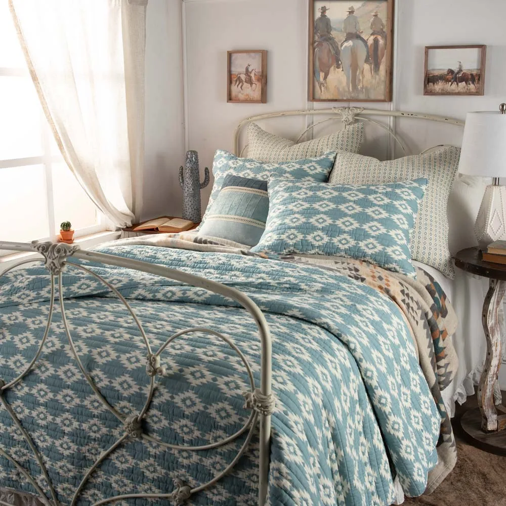 Rod's True Western Blue Canyon Quilt