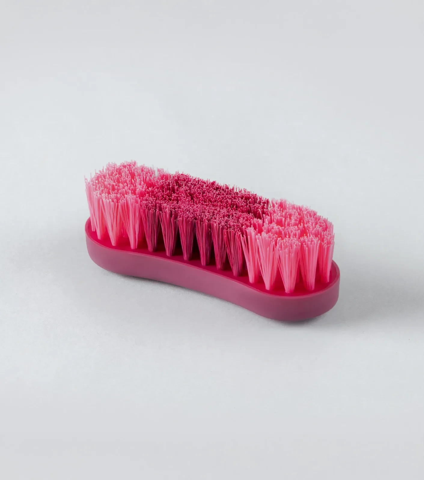 Soft-Touch Face Brush Wine & Fuchsia - Image 2