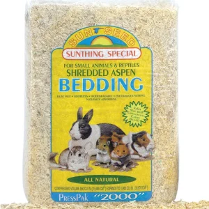 Sun Seed Shredded Aspen Bedding for Small Animals Brown 1200 cu in