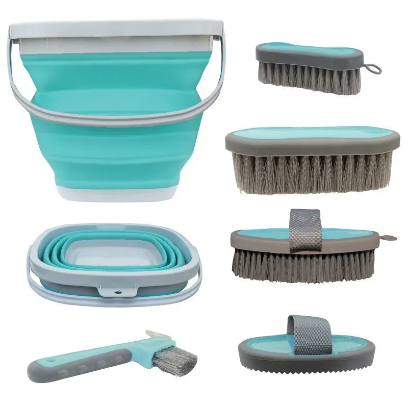 Tail Tamer Grooming Kit with Collapsible Bucket - Image 2