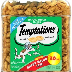 Temptations Classics Crunchy & Soft Adult Cat Treats Seafood Medley, 30 oz