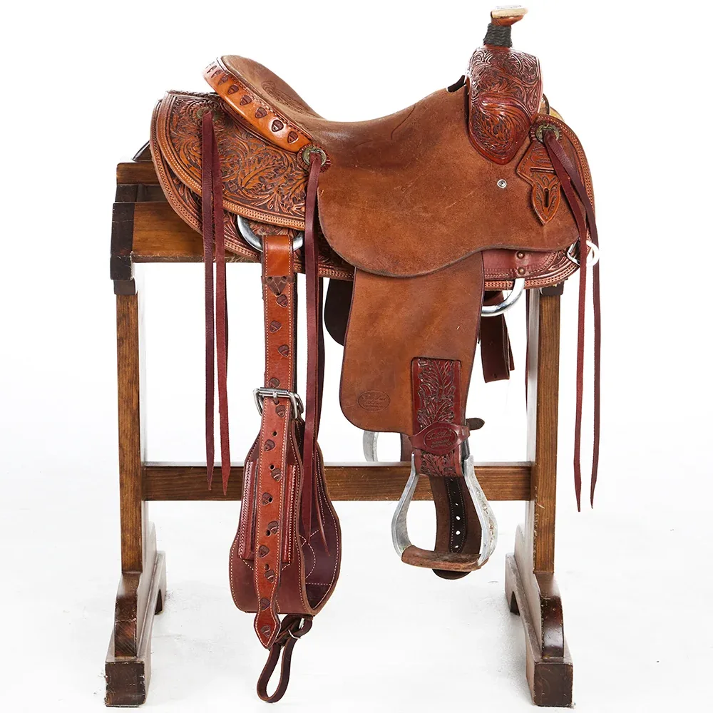 Trent Ward Used 15in Acorn Tooled Ranch Roper - Image 2