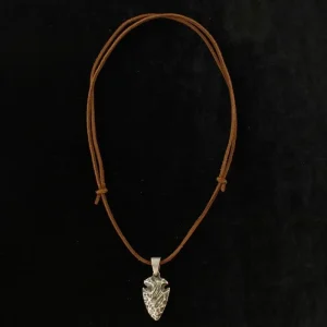 Twister Hammered Arrowhead Suede Rope Necklace