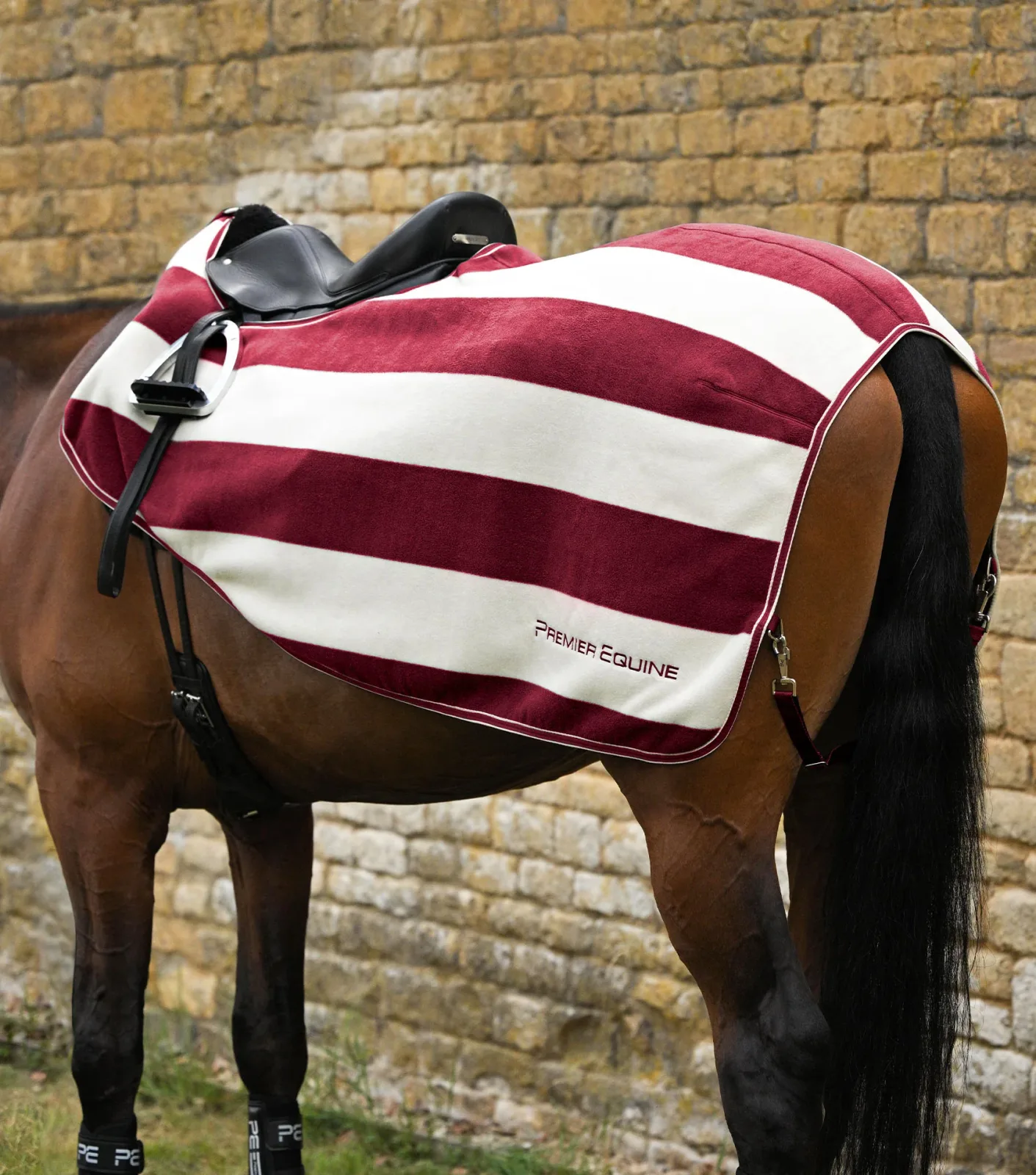Vellus Horse Fleece Exercise Sheet Burgundy/White