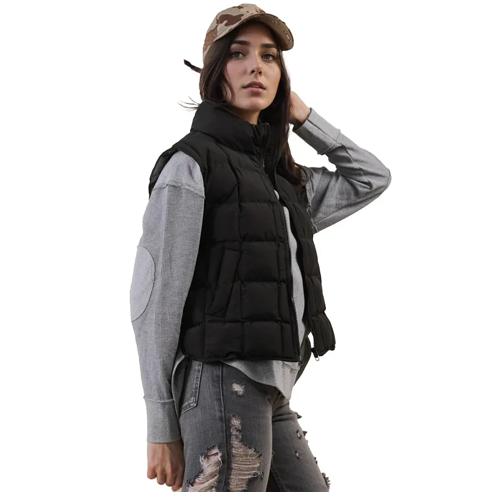 Very J Women's Black Puffer Vest - Image 2
