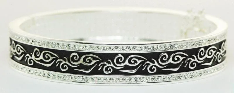 Western Edge Filigree Crystal Bracelet
