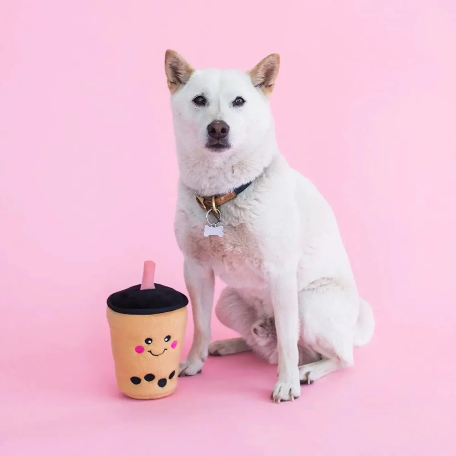 Zippypaws Nomnomz Boba Milk Tea Brown/Black Medium - Image 2